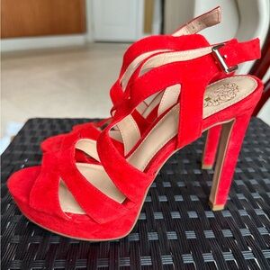 Vince Camuto 
red suede
Size  5.5
4.5” high heel